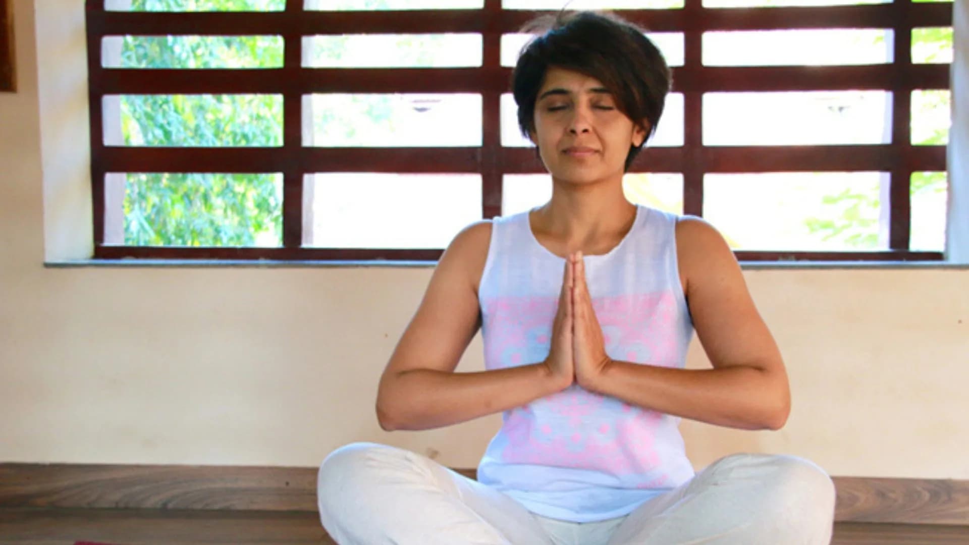 11 Days Bone Diseases Ayurvedic Treatment Package wellness retreat in Kochi, India