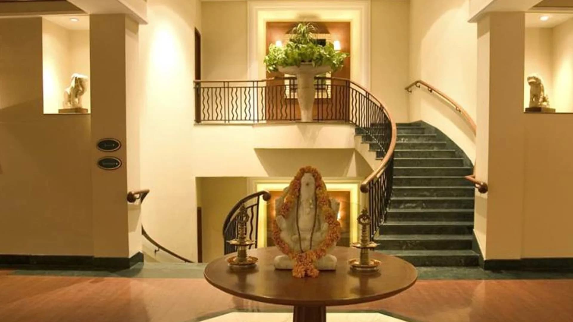 Anandaspa (5)