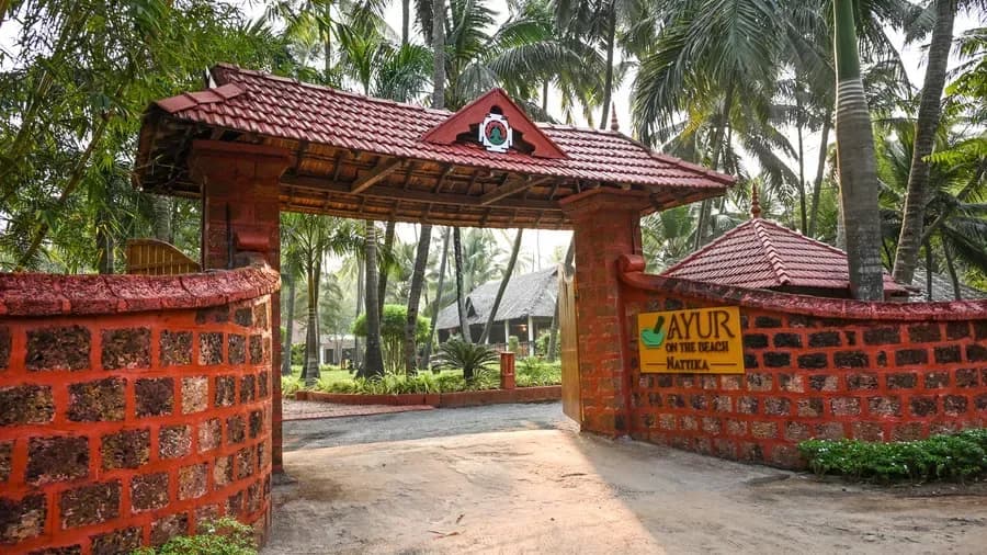 Ayur On The Beach Nattika wellness resort — photo 1